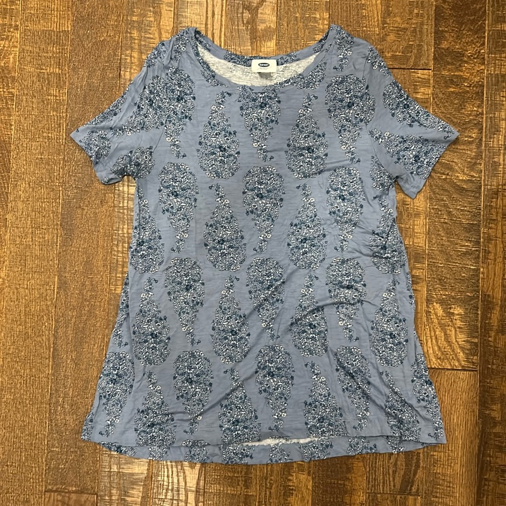Old Navy Blue Floral Tee